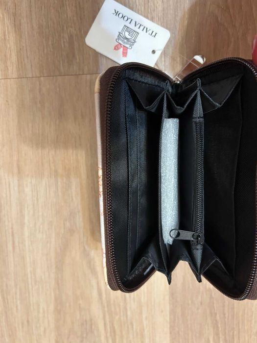 Ново портмоне сувенир от Рим