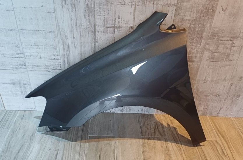 Aripa stanga fata NOUA vopsita gri LA7T VW Polo 9R 2009 - 2014 
V