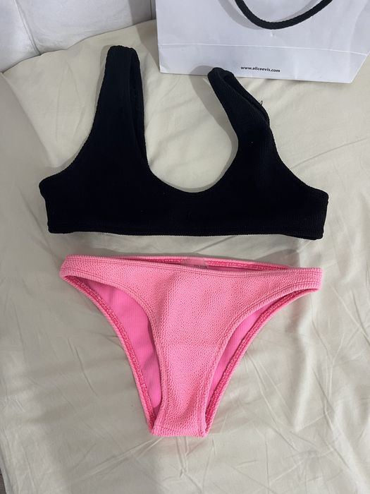 Alice evis нов бански