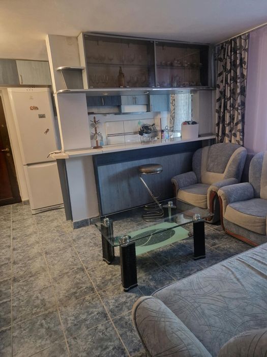 Apartament 2 camere de închiriat – Crihala, zona Flacăra