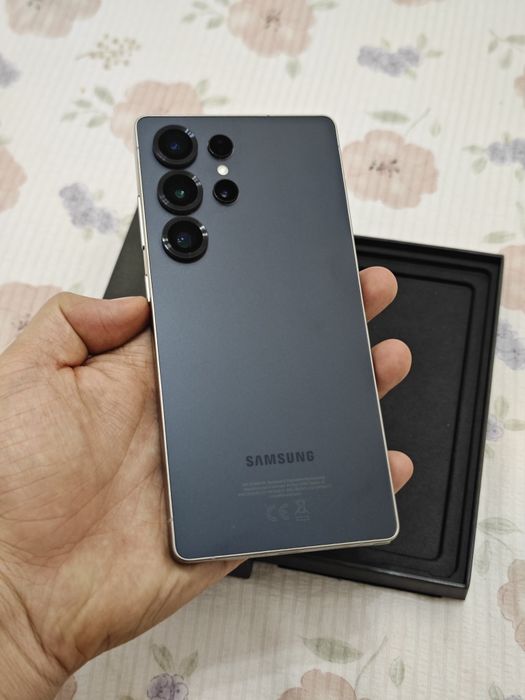 Samsung S25 Ultra 256Gb идеальный