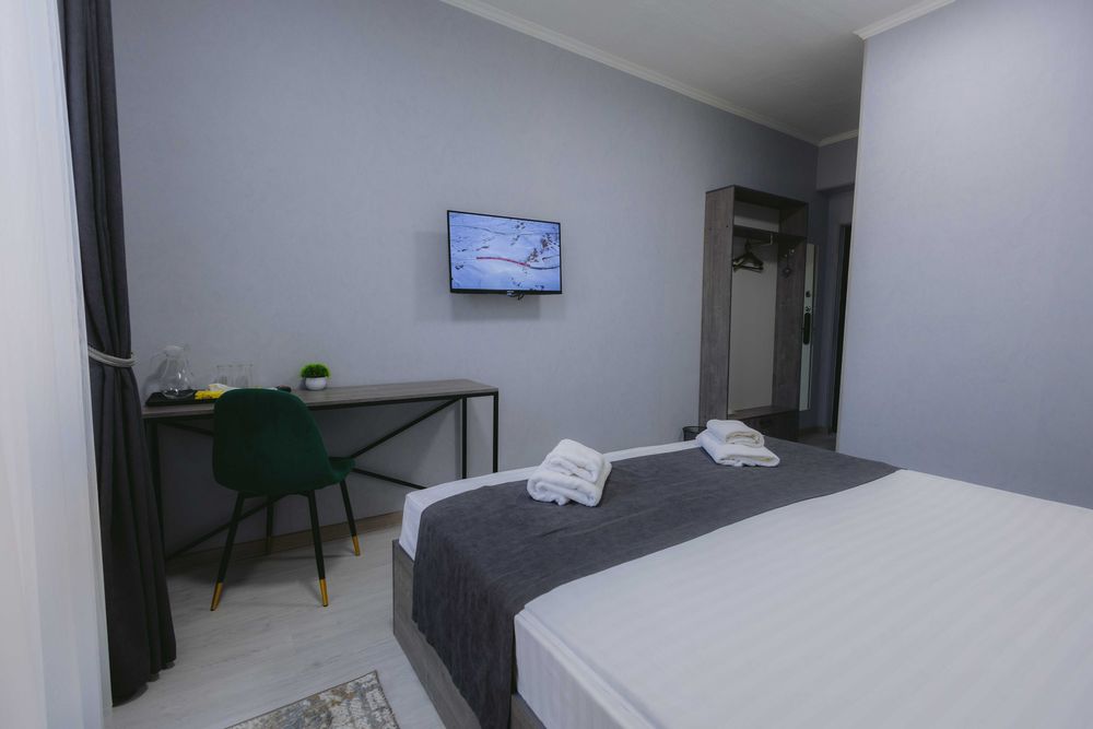 Mehmonxonada xonalarni kunlik ijaraga olish! Beshchinor mehmonxonasi!