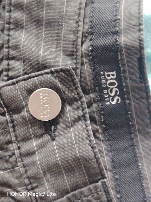 Риза на Andrews slim fit и панталон Hugo Boss