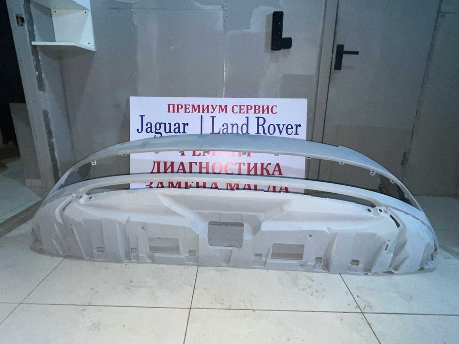 Передний бампер  для Land Rover Range Rover L460