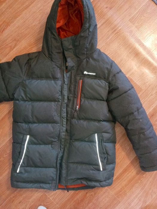 Зимняя куртка на мальчика