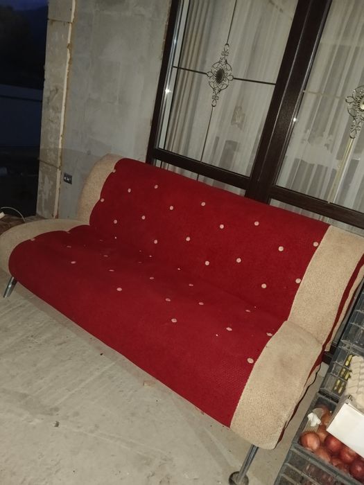 Продам диваны расклодные