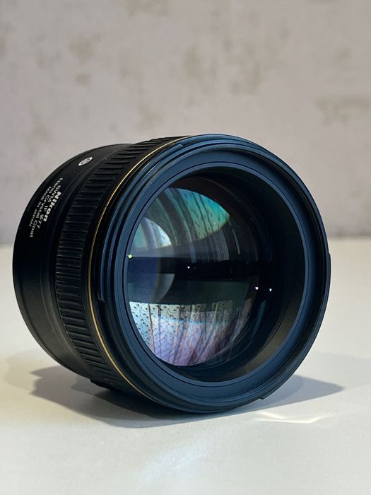 Объектив Nikon AF-S 85mm f/1.4G