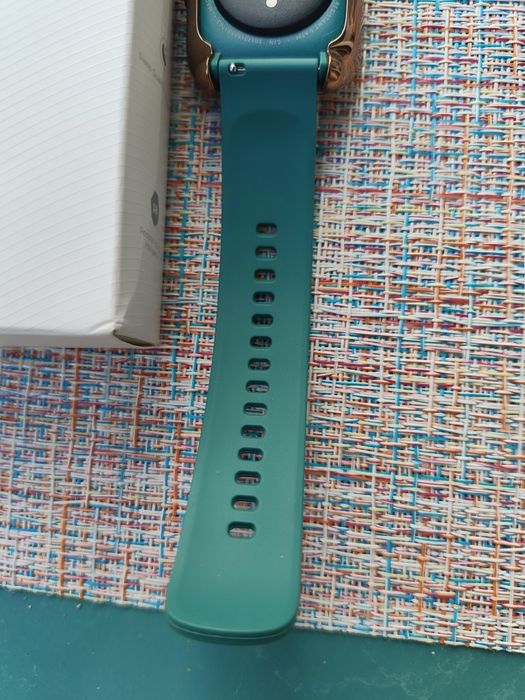 Смарт часовник Amazfit Bip U by Xiaomi, чисто нов!