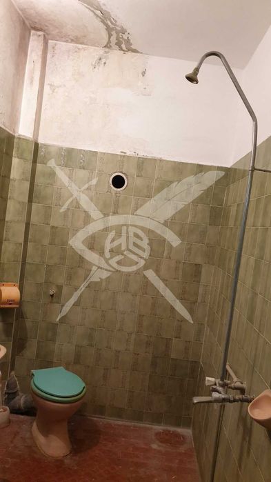 Триетажна къща-Несебър