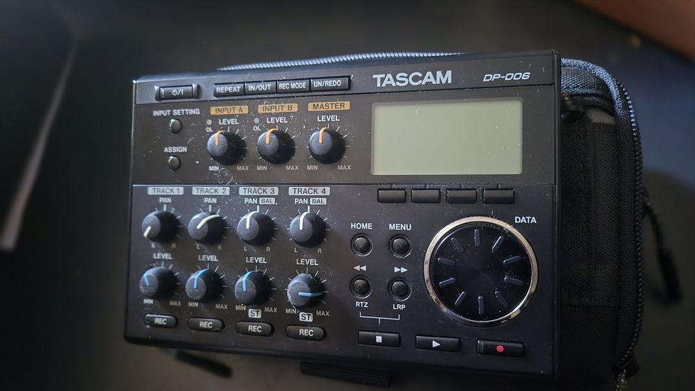 Boss Jam Station - sintetizator - drum machine