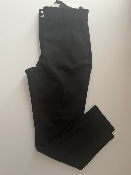 Нов панталон тип “цигара” H&М рр 36