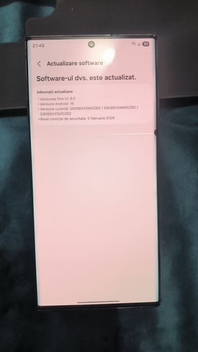 Samsung s22 Ultra 5G punct display