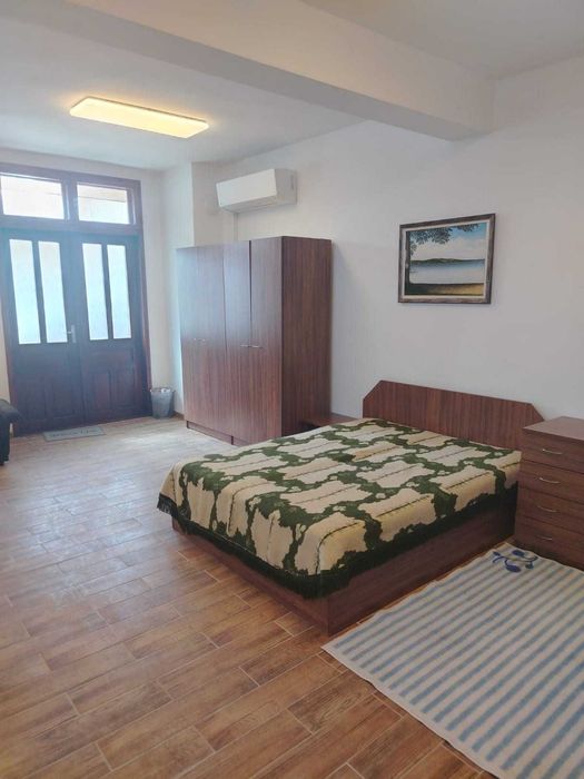 Дава се под наем Едностаен апартамент в Добрич, Център - 40 кв.м за 255 € - Снимка #3