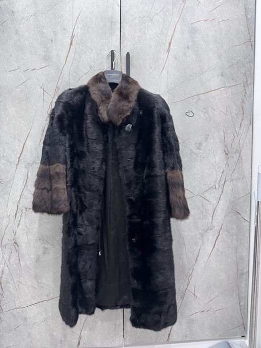 Продам норковую шубу