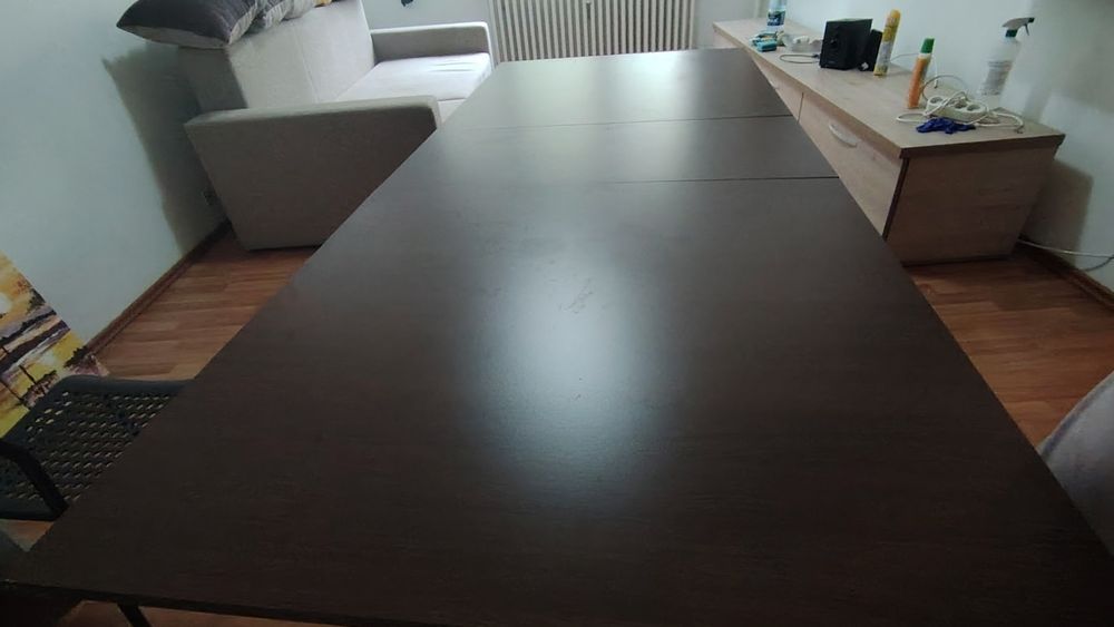 Șifonier,   masa extensibila  6 pers, rollbox pt birou.