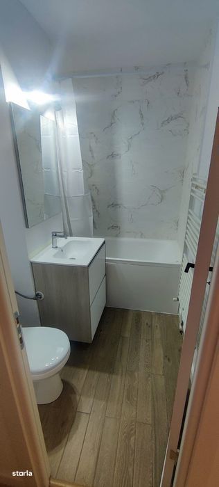 Apartament decomandat cu 2 camere etaj 3, mobilat și utilat, in c