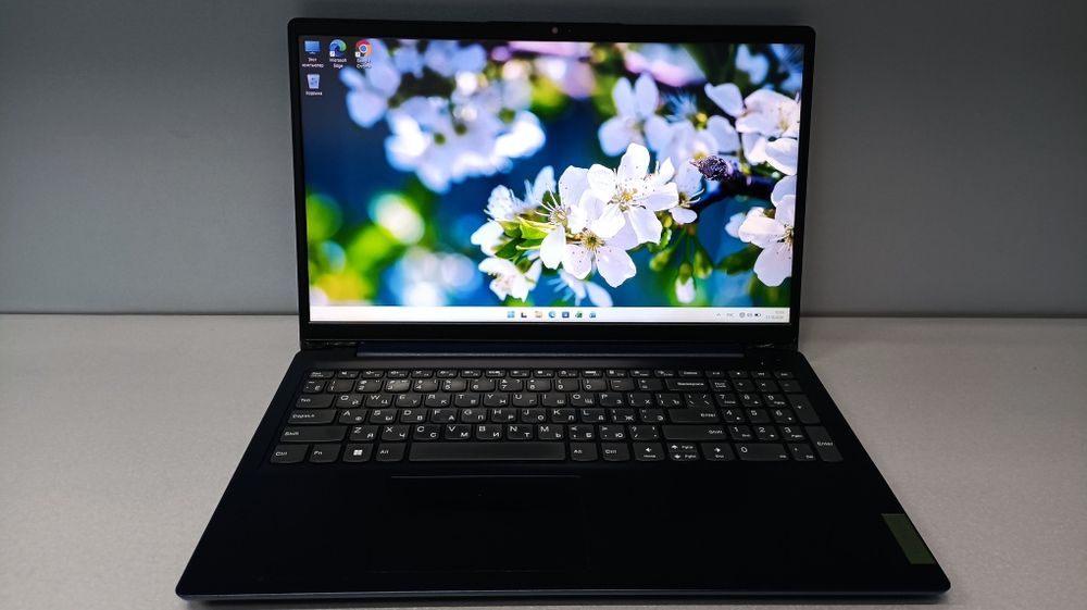 Ноутбук lenovo ideaPad 3 1ABA7
