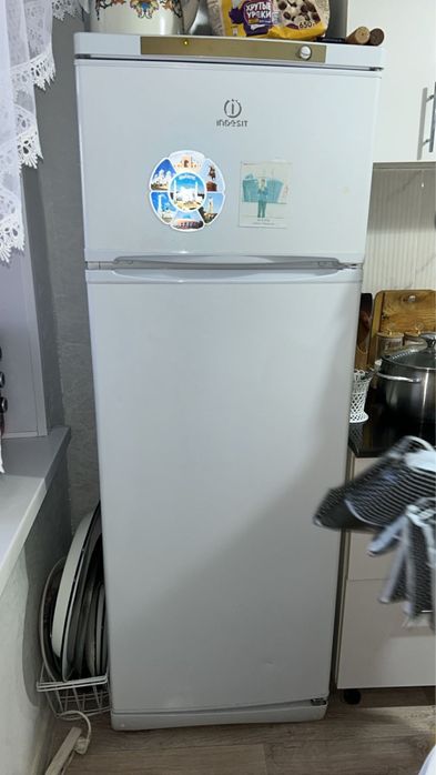 Продам  холодильник. В отличном состоянии