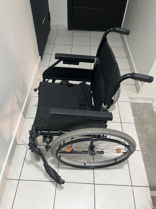 Продам инвалидную каляску в отличном состоянии