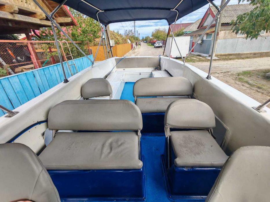 Barca Viper - 2010 -12 Persoane -  7.6M Lungime
