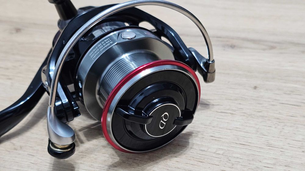 Mulineta Daiwa Cast'Izm 25QDA