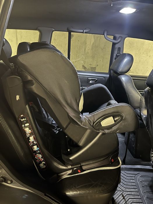 Maxi cosi axiss въртящ се стол за кола 9-19кг