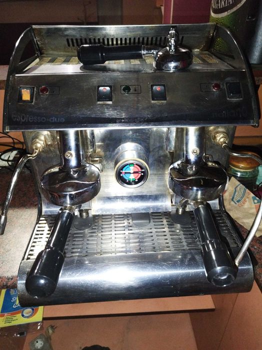 Професионална кафемашина