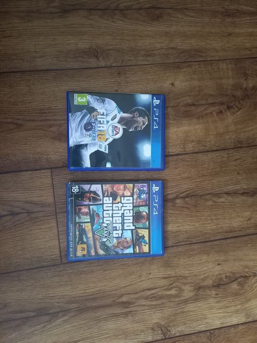 Диск на Ps4[GTA 5, FIFA 18]