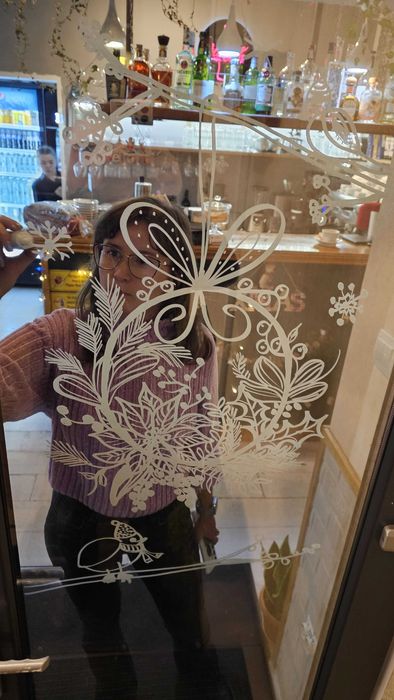 Pictura pe ferestre geamuri