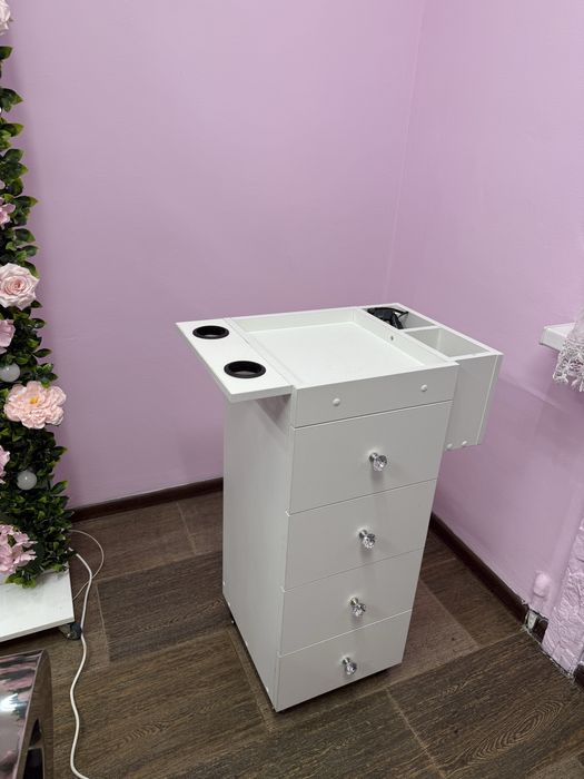 Продам кресла  для парихмахера