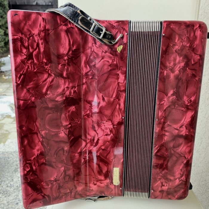 Acordeon Weltmeister Separato 72 basi