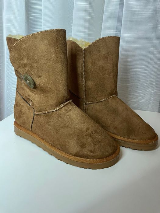 Cizme dama UGG noi nr. 37