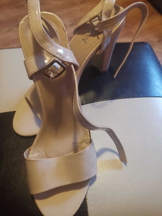 Sandale cu flecuri de schimb