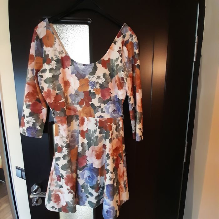 Rochie Stradivarius mărimea L