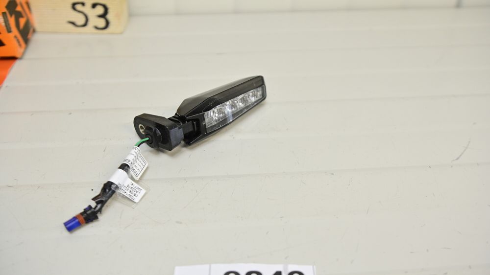 KTM 1390 Super Adventure S / Super Duke R / EVO Semnalizare fata