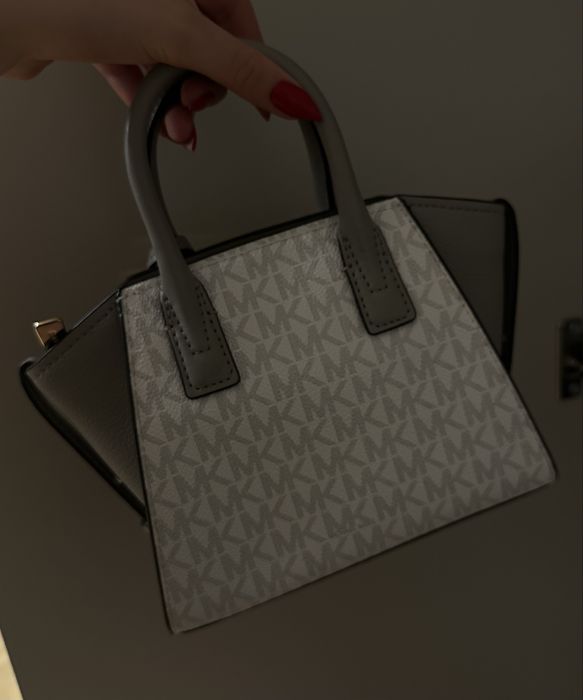 Дамска Чанта Michael Kors/ чантичка