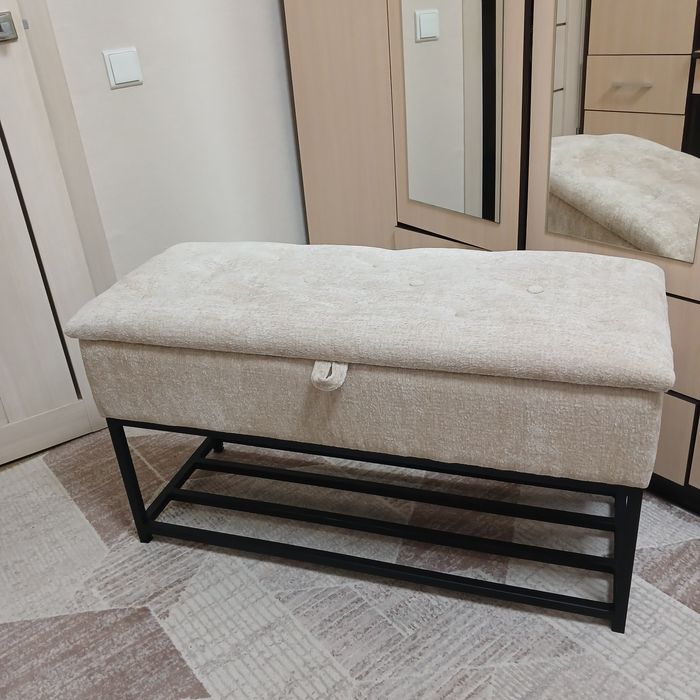 Продам обувница срочно!