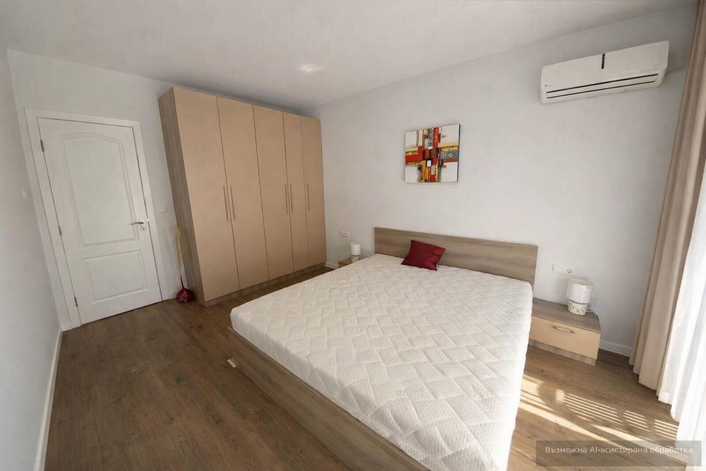 Дава се под наем Двустаен апартамент в Варна, Бриз - 78 кв.м за 847.62 € - Снимка #2