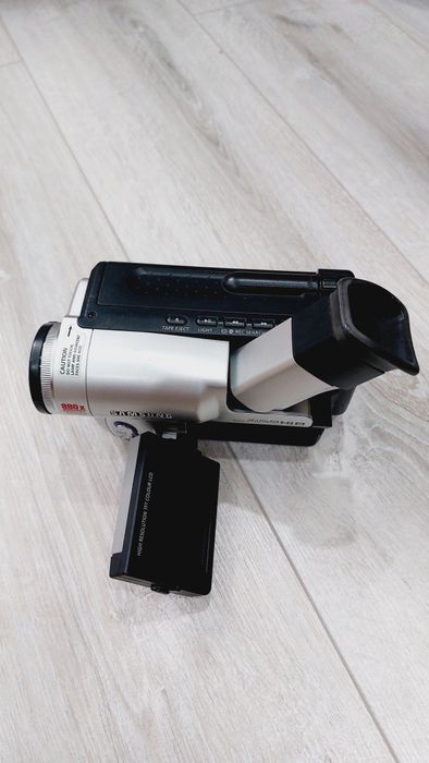 Видеокамера  буу