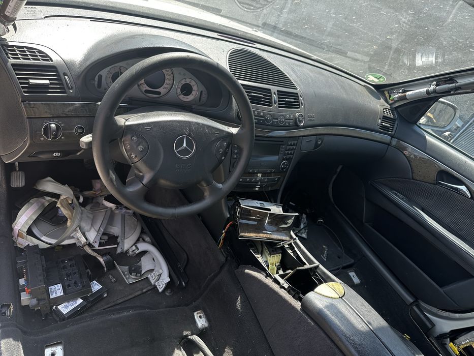 W211  На Части Е класа
