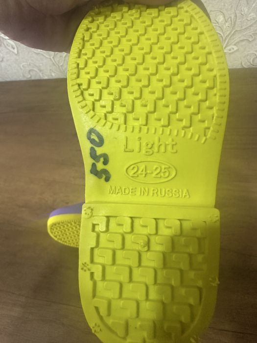 Новые детские сапоги 24-25 размер