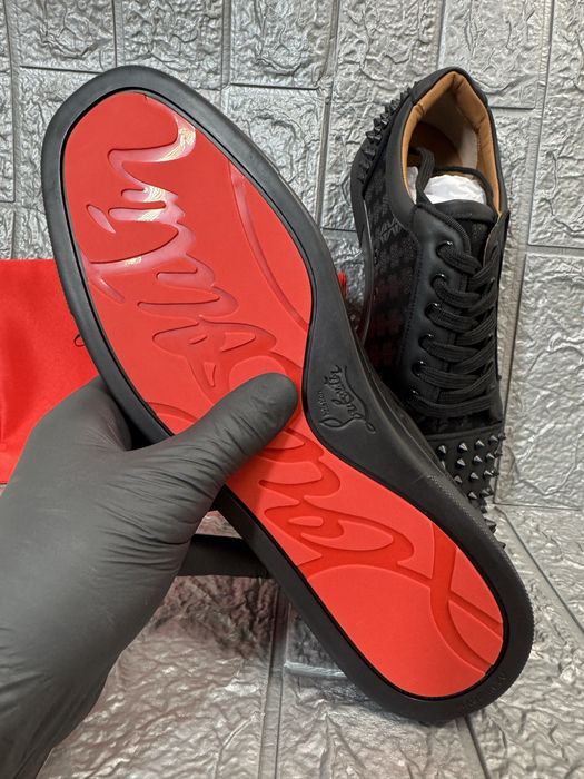 Christian Louboutin Black Tinte