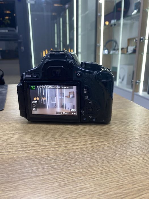 canon eos 600d (p25)