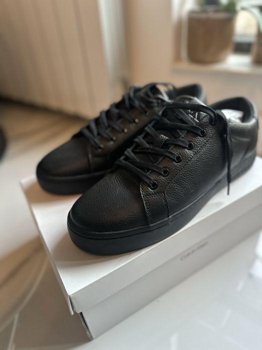 Черни обувки Calvin Klein 46 размер, нови