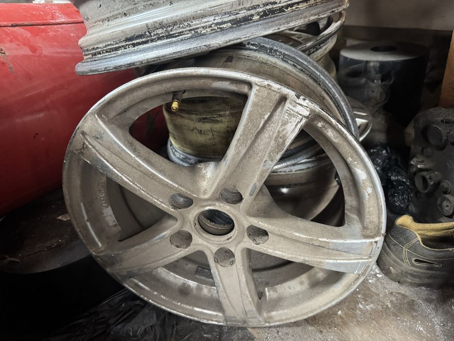 Продам либо обменяю диски на 15