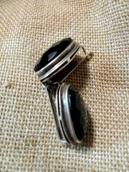 Срочно продам серьги