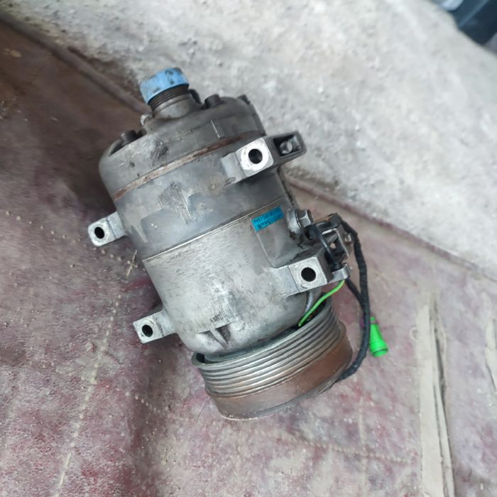 Запчасти Ауди а8 д2