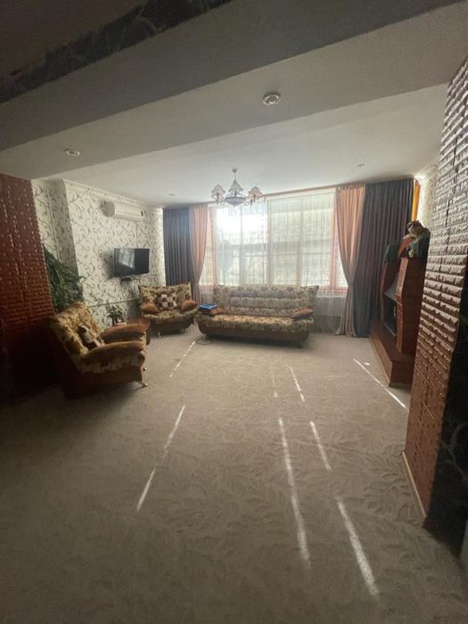 Продается 2-х этажный дом