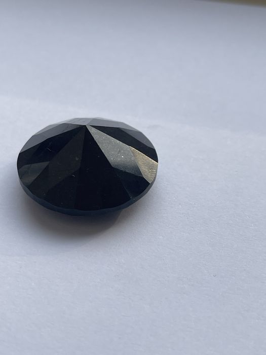 натуральный бриллиант