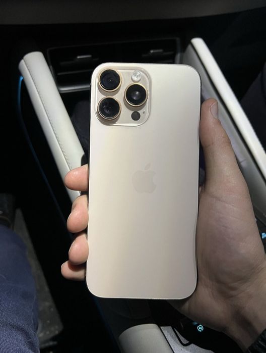 IPHONE 16 PRO MAX Sotiladi  srochna
